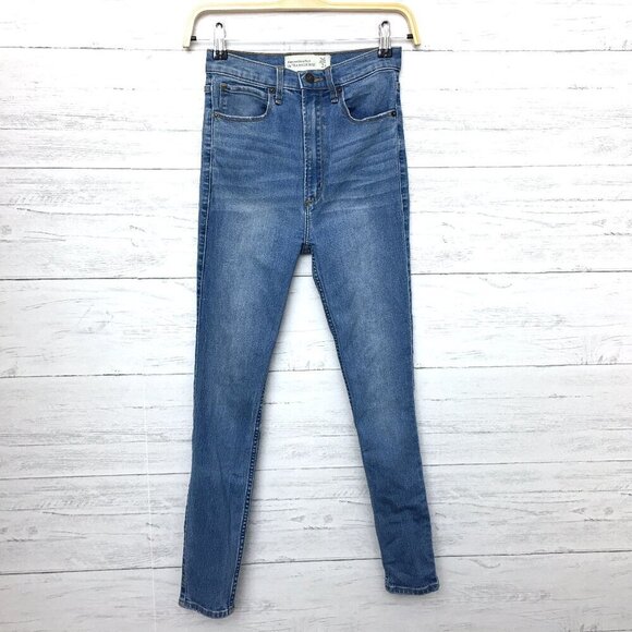 Abercrombie & Fitch Skinny Jeans Ultra High Rise Stretch Women's Size 2 - Picture 1 of 8